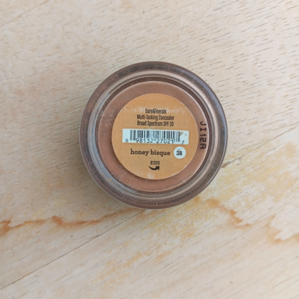 BM Honey Bisque Multi Tasking Concealer